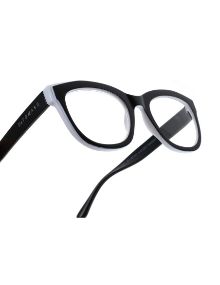 529 - Kit of 24 Reading Glasses