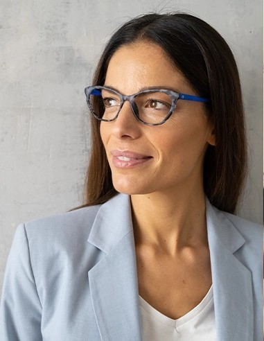 CorpoottoWoman Reading glasses